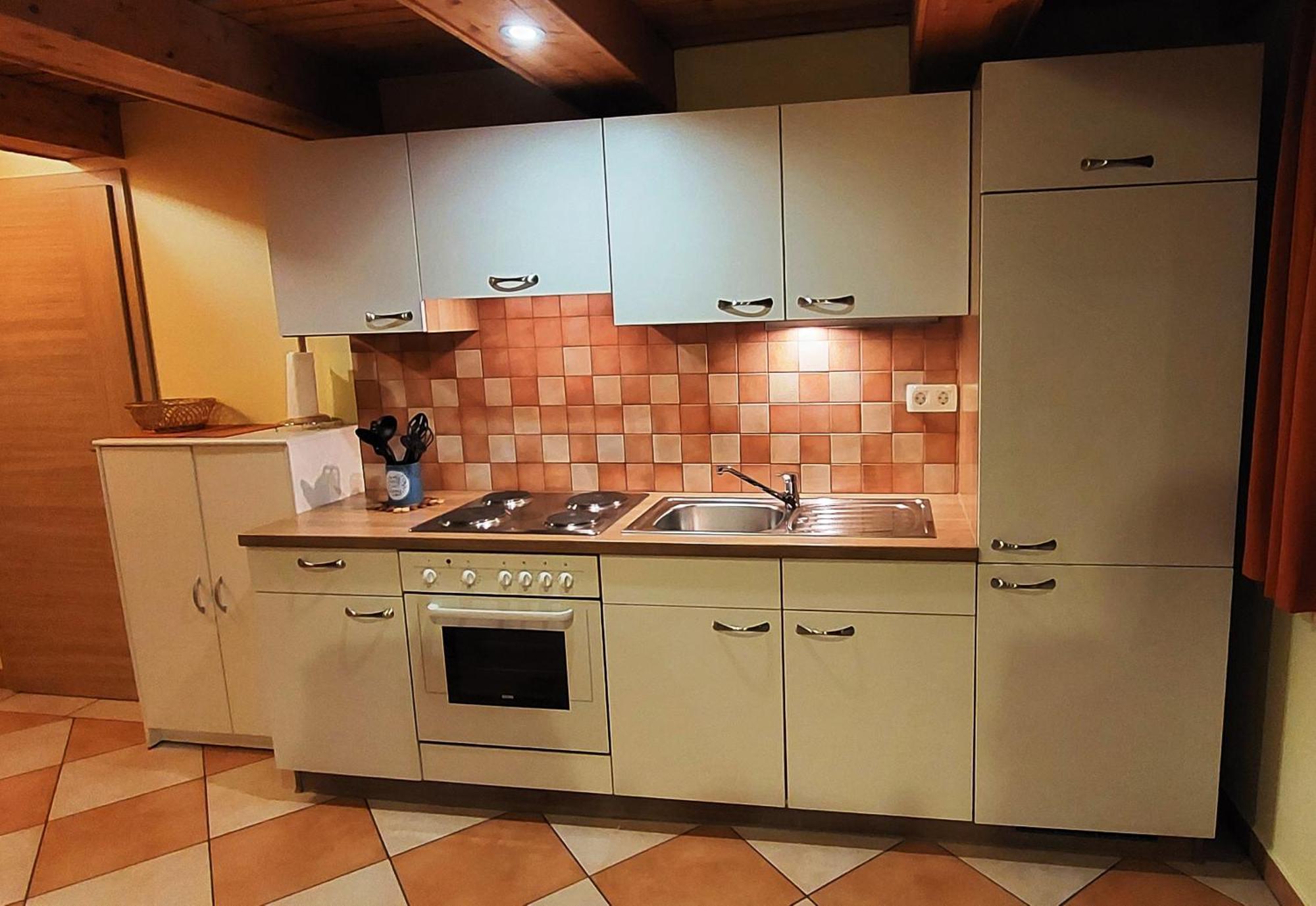 Apartments Oman クランスカゴーラ エクステリア 写真